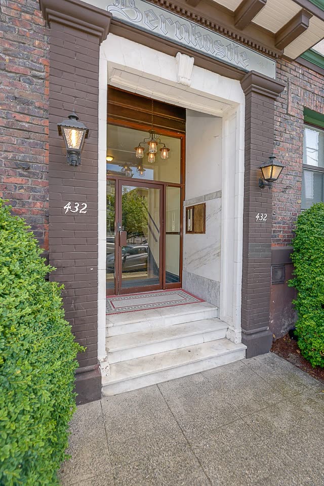 Entrance steps and front door